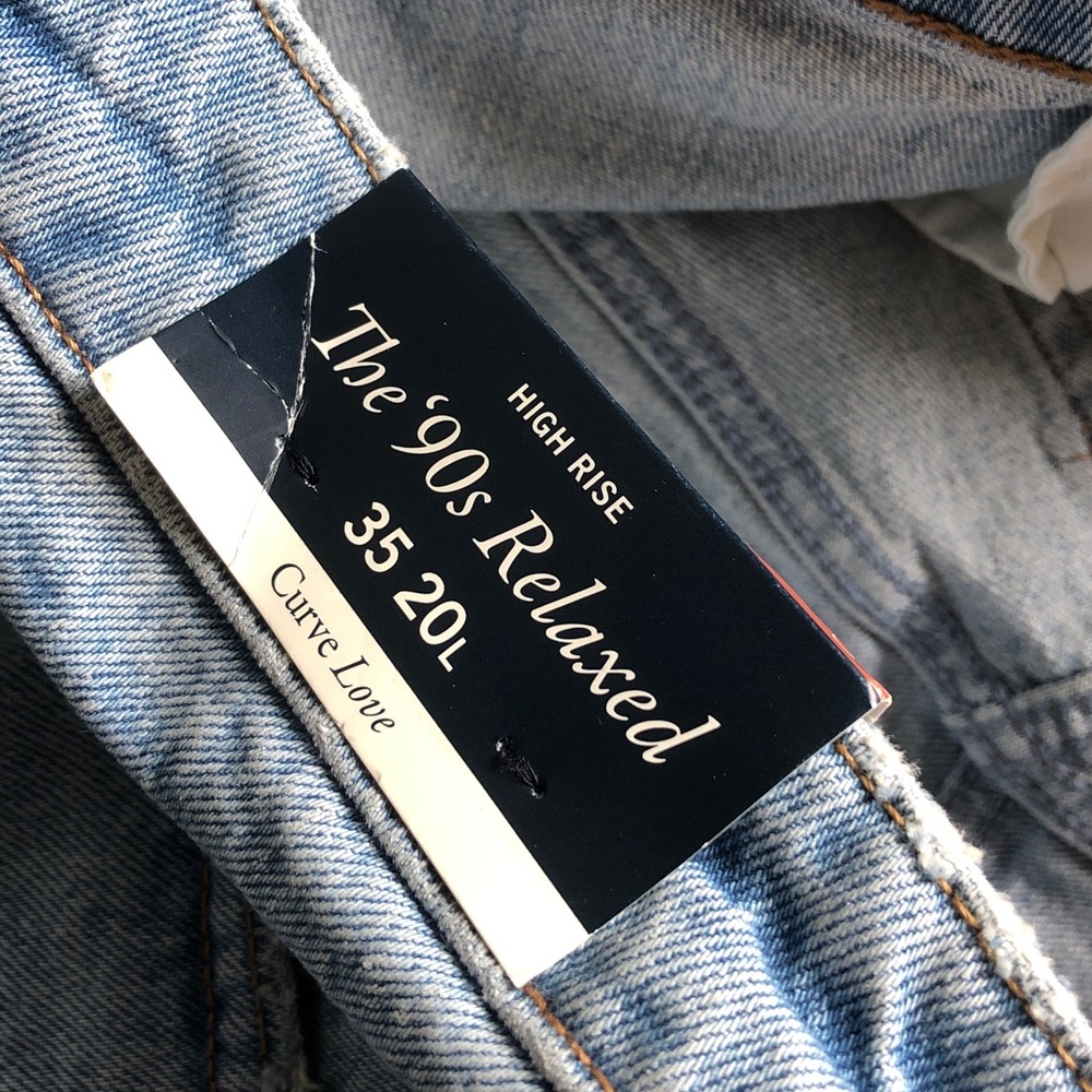 NWT Abercrombie and Fitch Curve Love 90s Relaxed Jean 35 20 Long Inseam - Picture 9 of 15